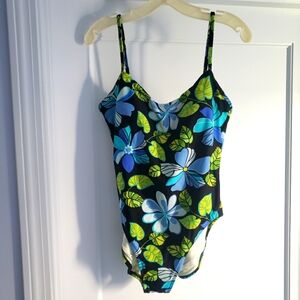 One piece floral bathing suit size 14 Jantzen, Black with flowers